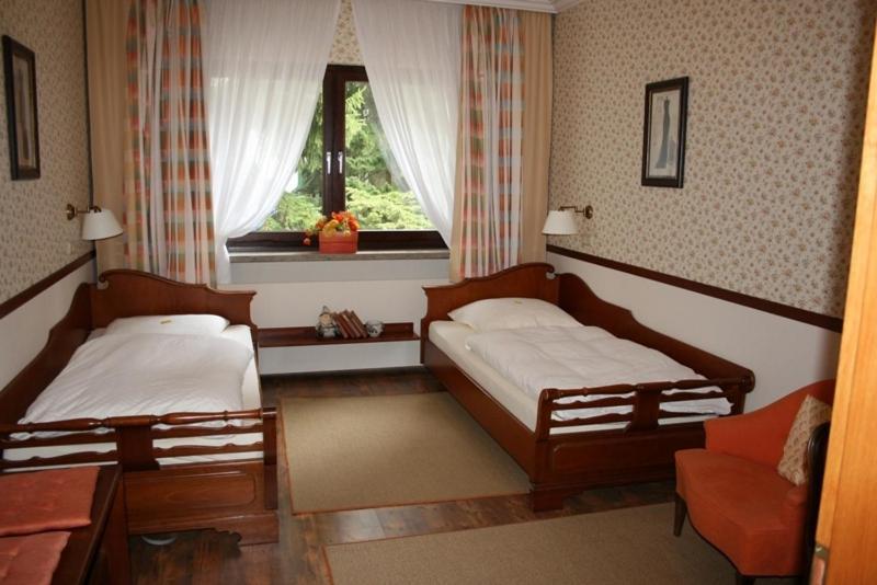 Hotel Meyer Kürten Extérieur photo